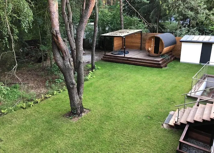 Appartement Luksusowy Pod Lasem, -shared Garden, Sauna, Wood Hot Tub! Hot Tub Seasonal! Otwock