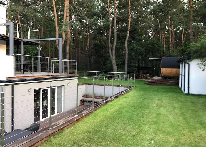 Luksusowy Pod Lasem, -shared Garden, Sauna, Wood Hot Tub! Hot Tub Seasonal! Appartement *